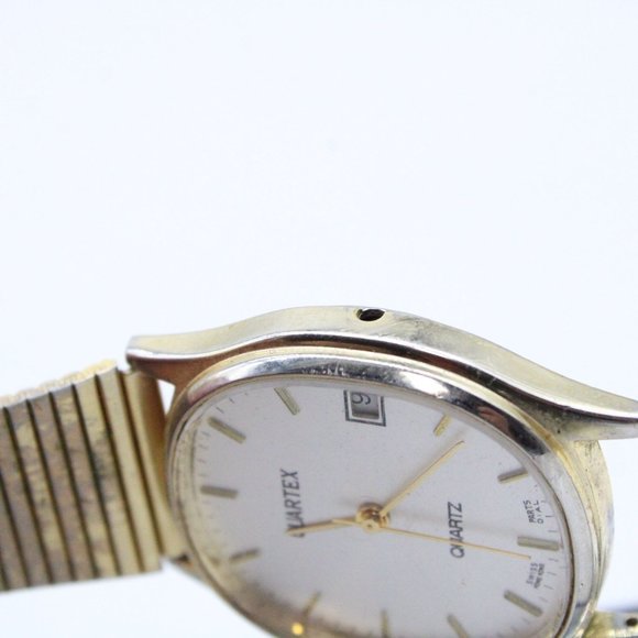 Vintage Quartex Watch Mens Gold Tone Stainless Steel Swiss Hong Kong Silver Dial - Picture 8 of 8